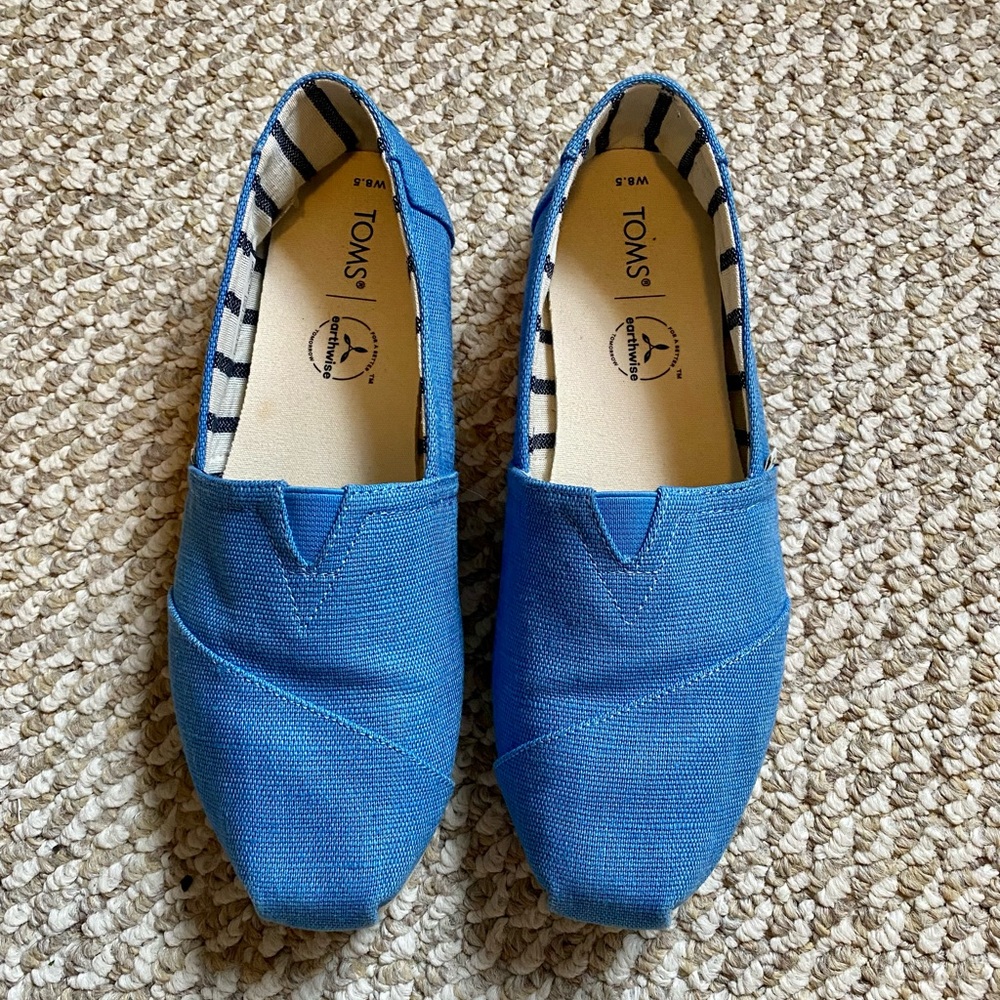 Toms shoes